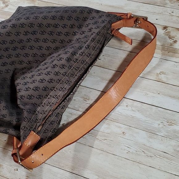 Dooney & Bourke Signature‎ Logo Initial Grey Black Cloth Purse Leather Strap - Picture 14 of 16